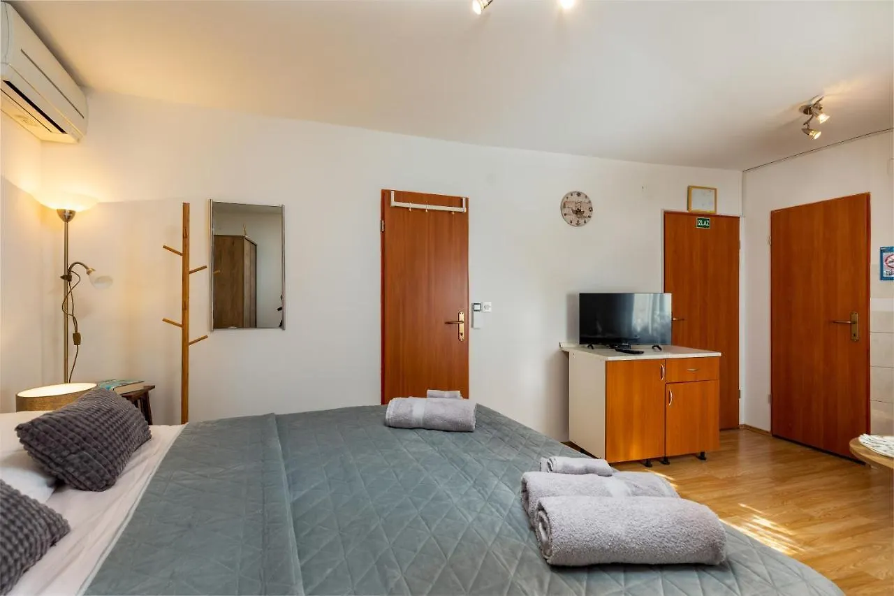 Charming Apartments In The Heart Of Old Town Rovinj, Just Minutes From The Sea 0*, روفينج